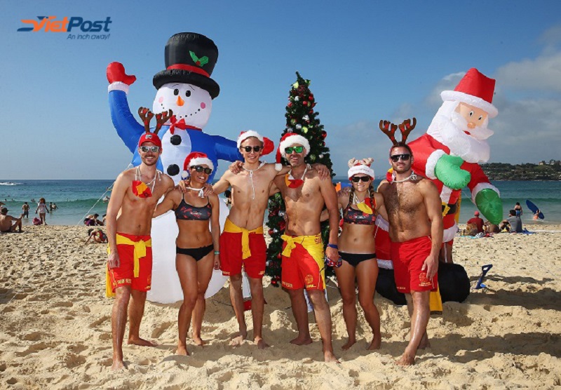Giáng Sinh trên bãi biển tại nước Úc